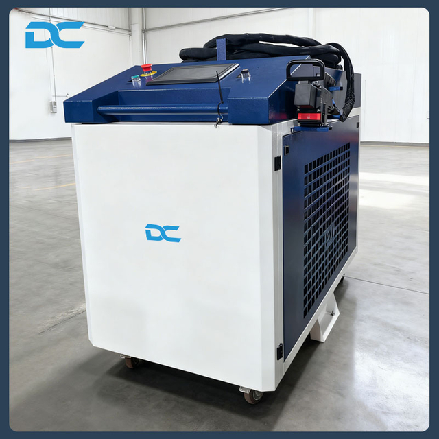 Continuous 6000w Industrial Handheld Rust Removal Wood Laser Cleaning Machine for Metal
